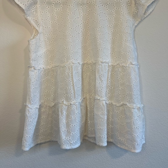 Sim & Sam Women’s White Ruffle Top Size Small - Picture 3 of 11